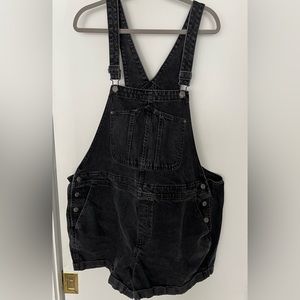 Short overall bundle